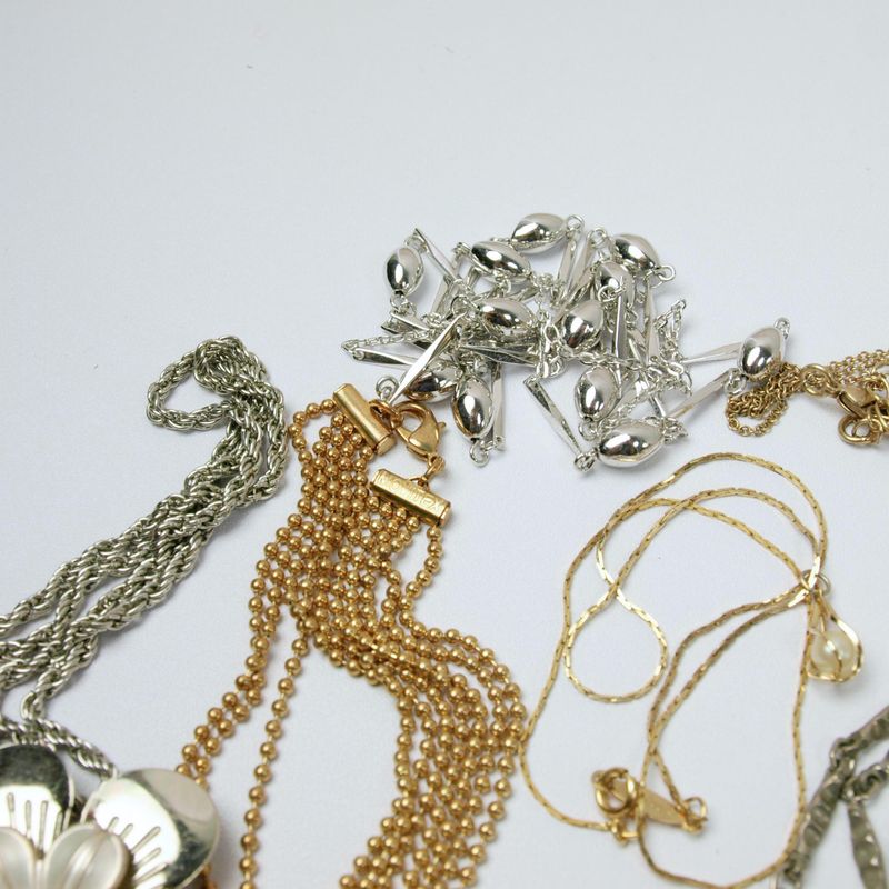 Vintage Necklaces Lot