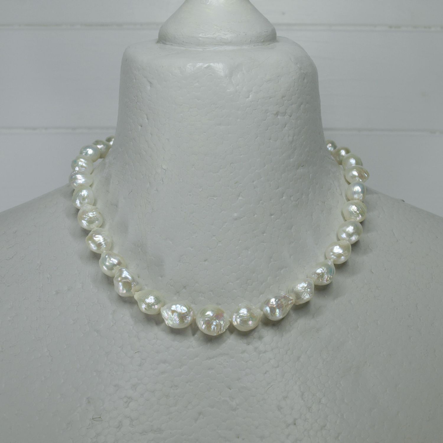 Honora Baroque Ming Necklace
