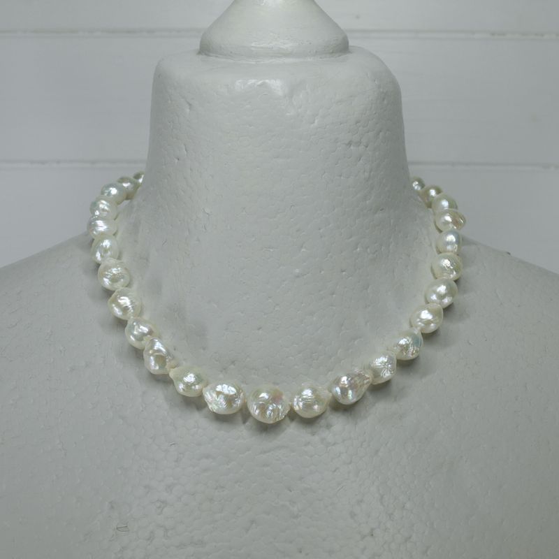 Honora Baroque Ming Necklace