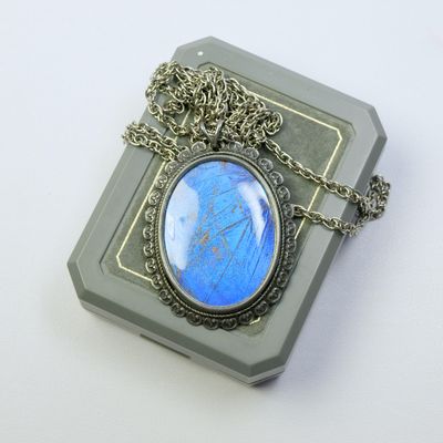 Vintage Morphy Butterfly Wing Pendant Necklace