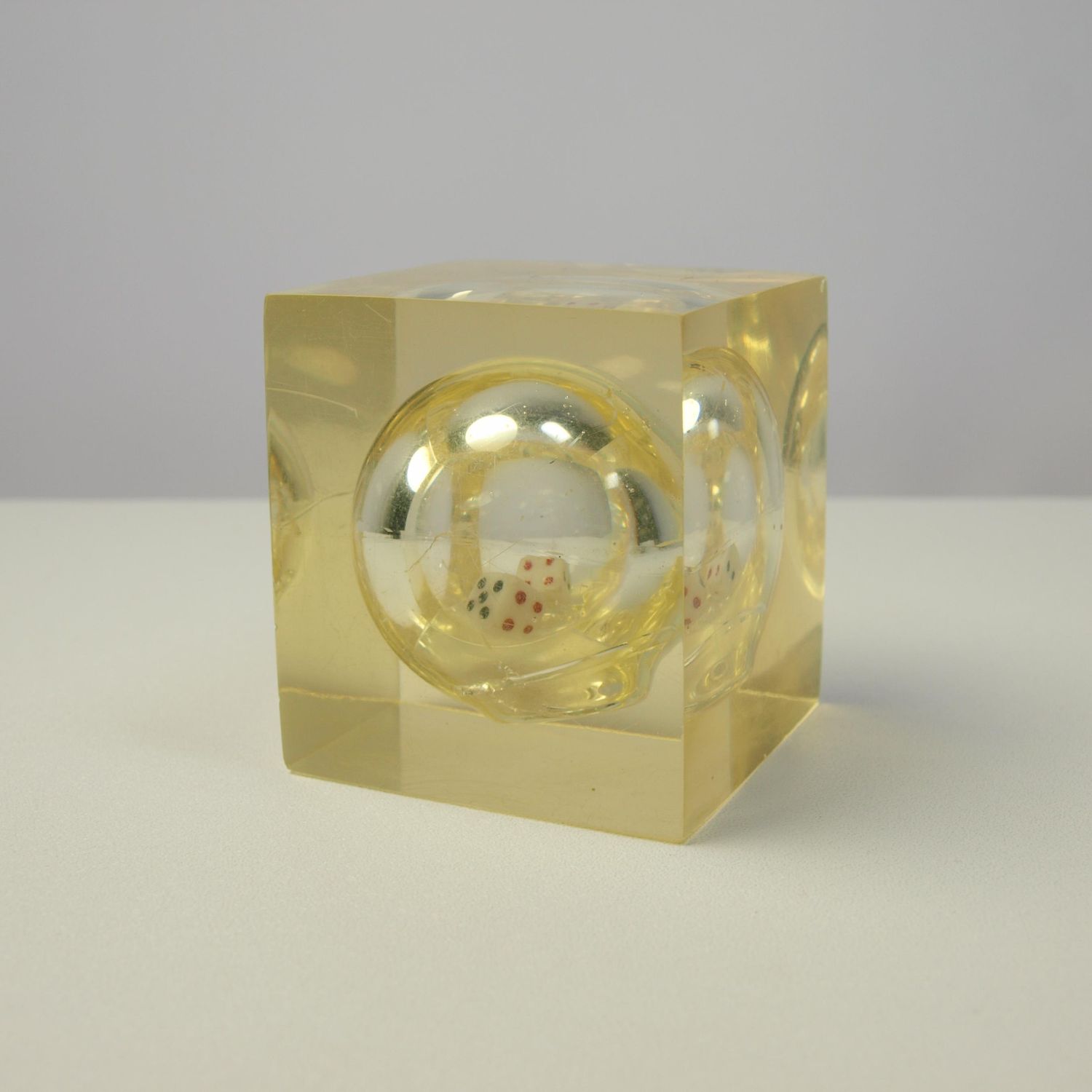Vintage Resin Dice Kinetic Cube Paperweight