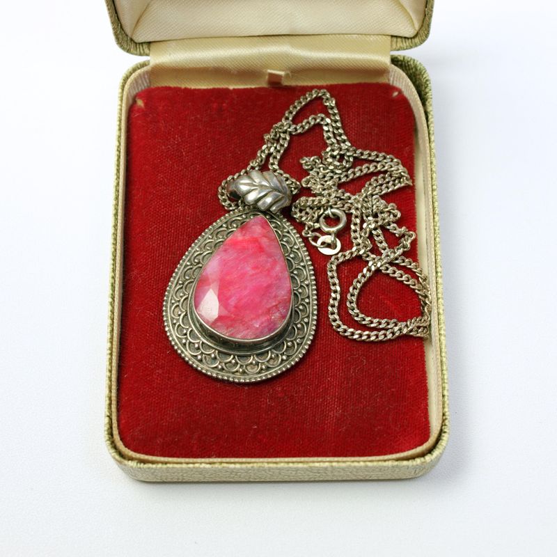 Vintage Silver &amp; Pink Gemstone Necklace