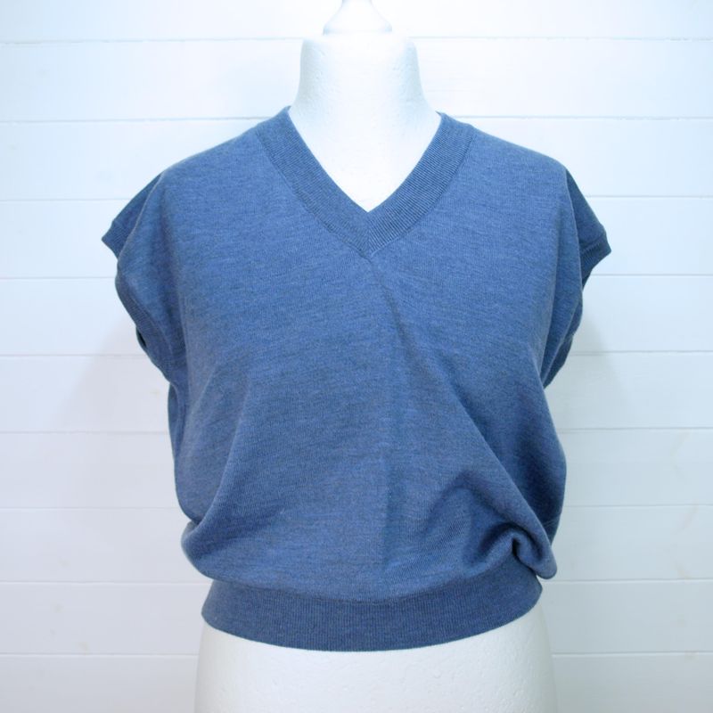 Extrafine Merino Wool Blue Tank Jumper