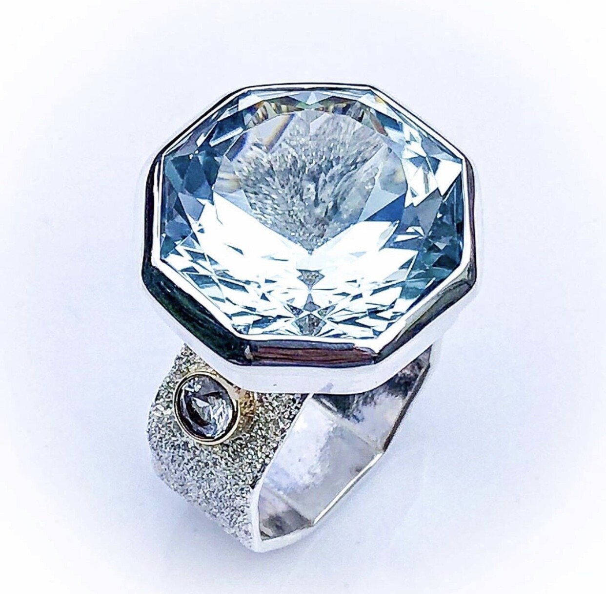Topaz and sapphire ring