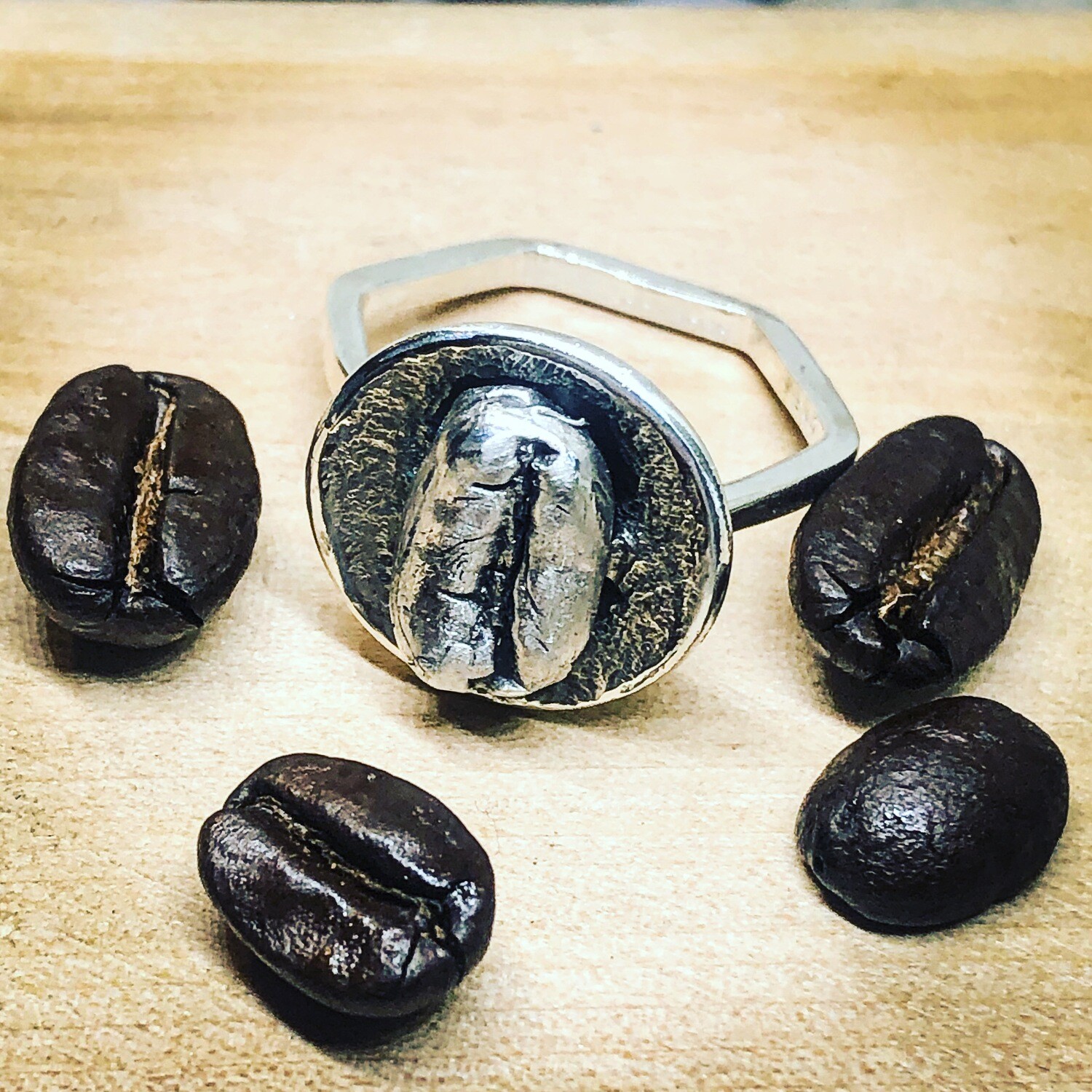 Coffee bean ring