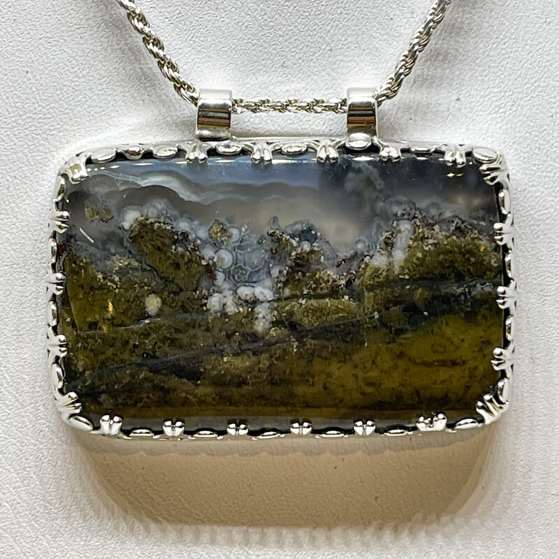 •MOSS AGATE - PARTRIDGE• scalloped bezel silver pendant