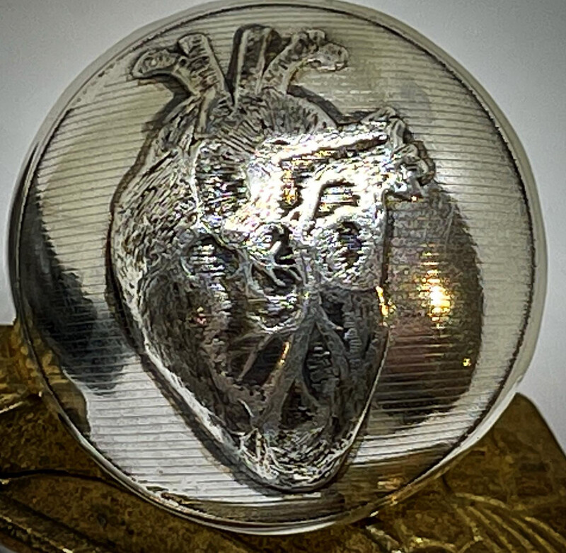 Anatomical Heart Ring