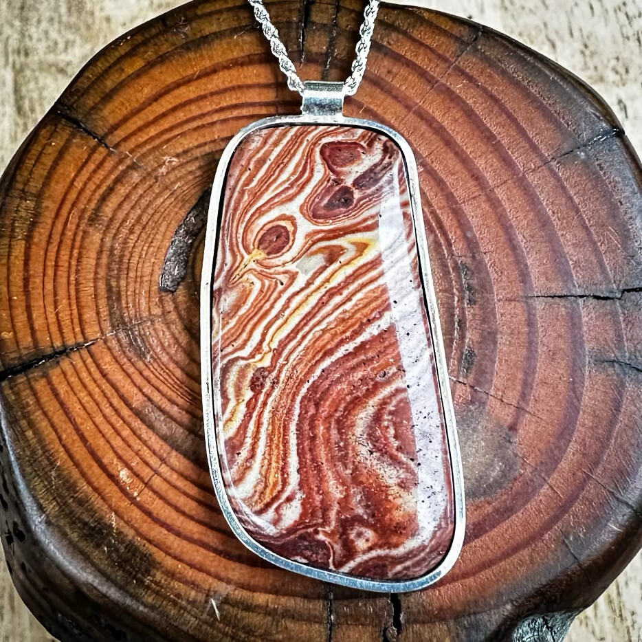 Wonderstone Pendant
