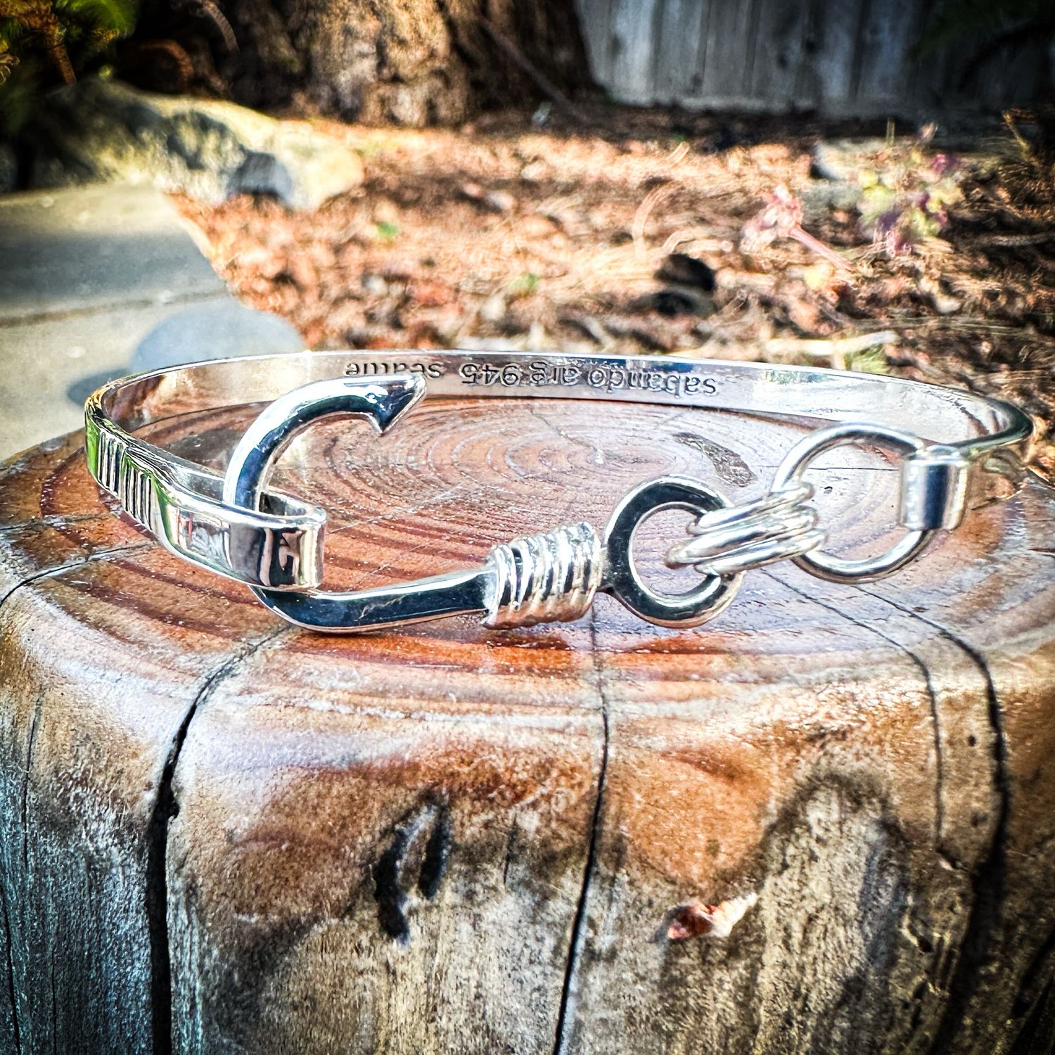 Fishhook Bracelet size M