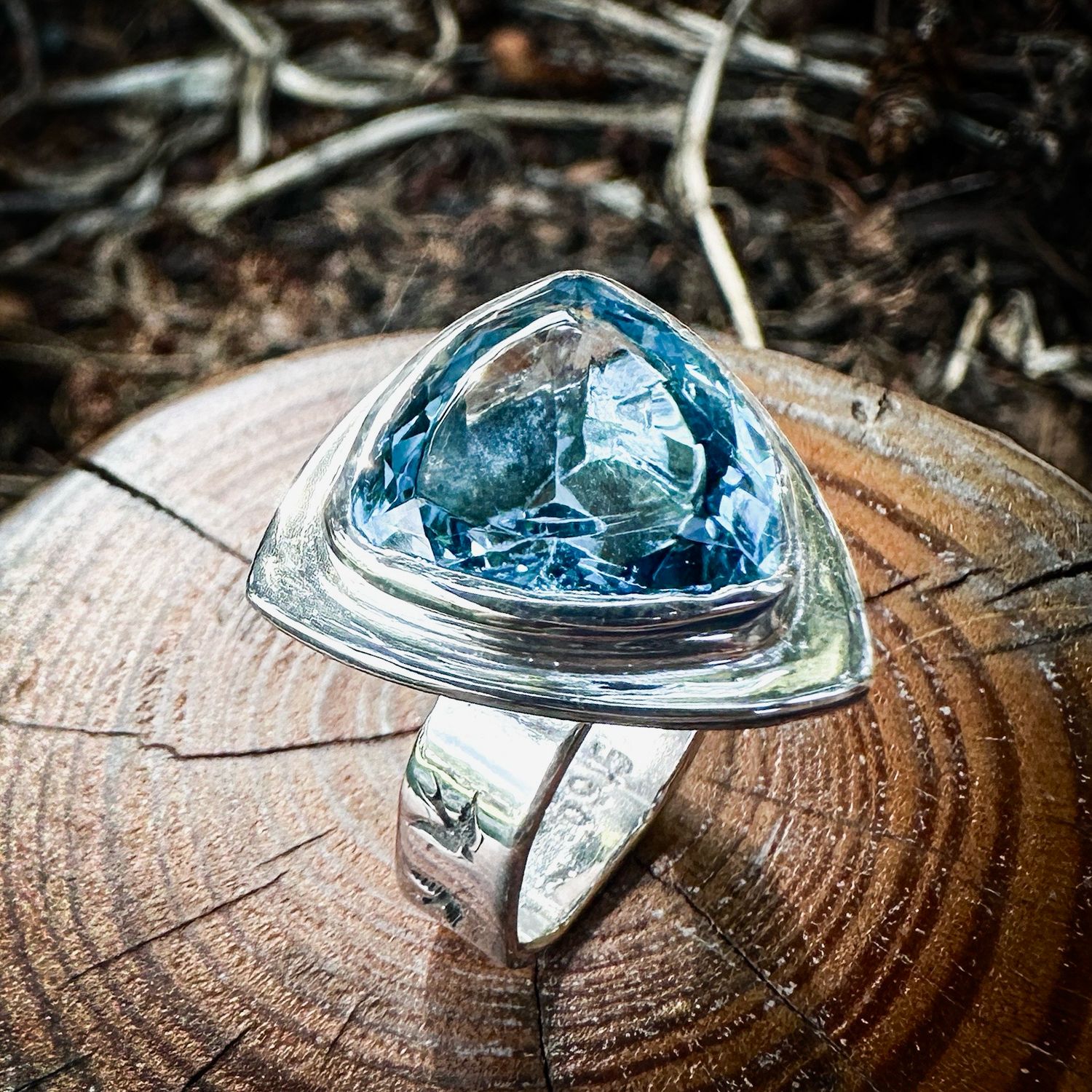16.9 carats Trillion Topaz Ring size 7.5