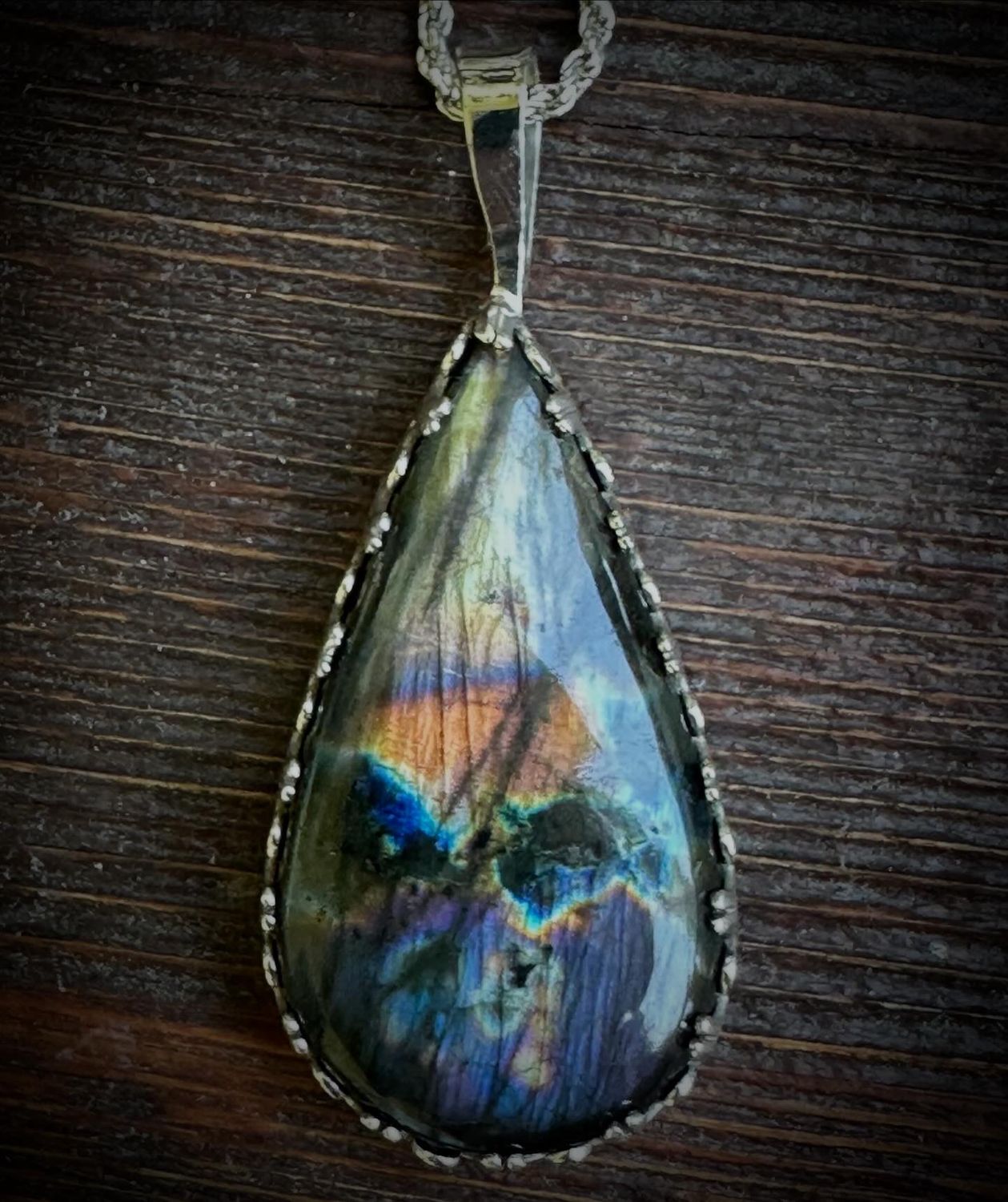 Spectrolite Labradorite Pendant