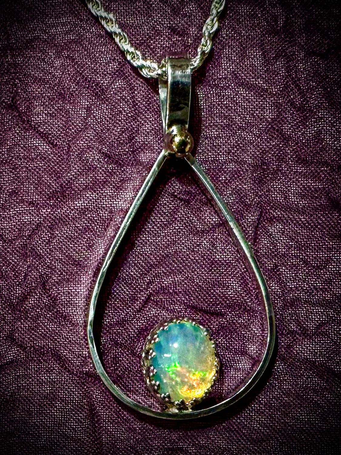 Welo Opal Pendant Welo Opal Pendant