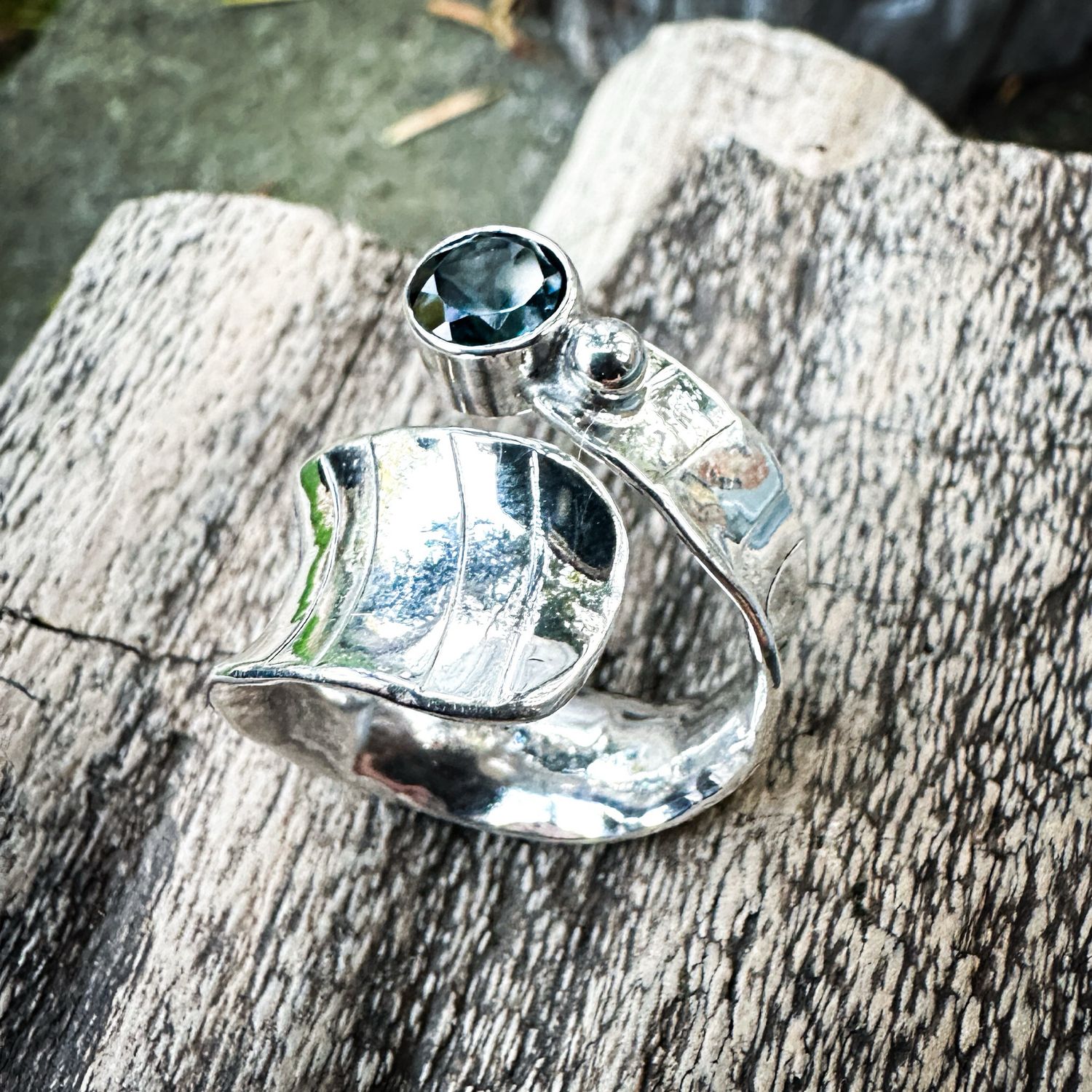 London blue Topaz Ring Size 7.5