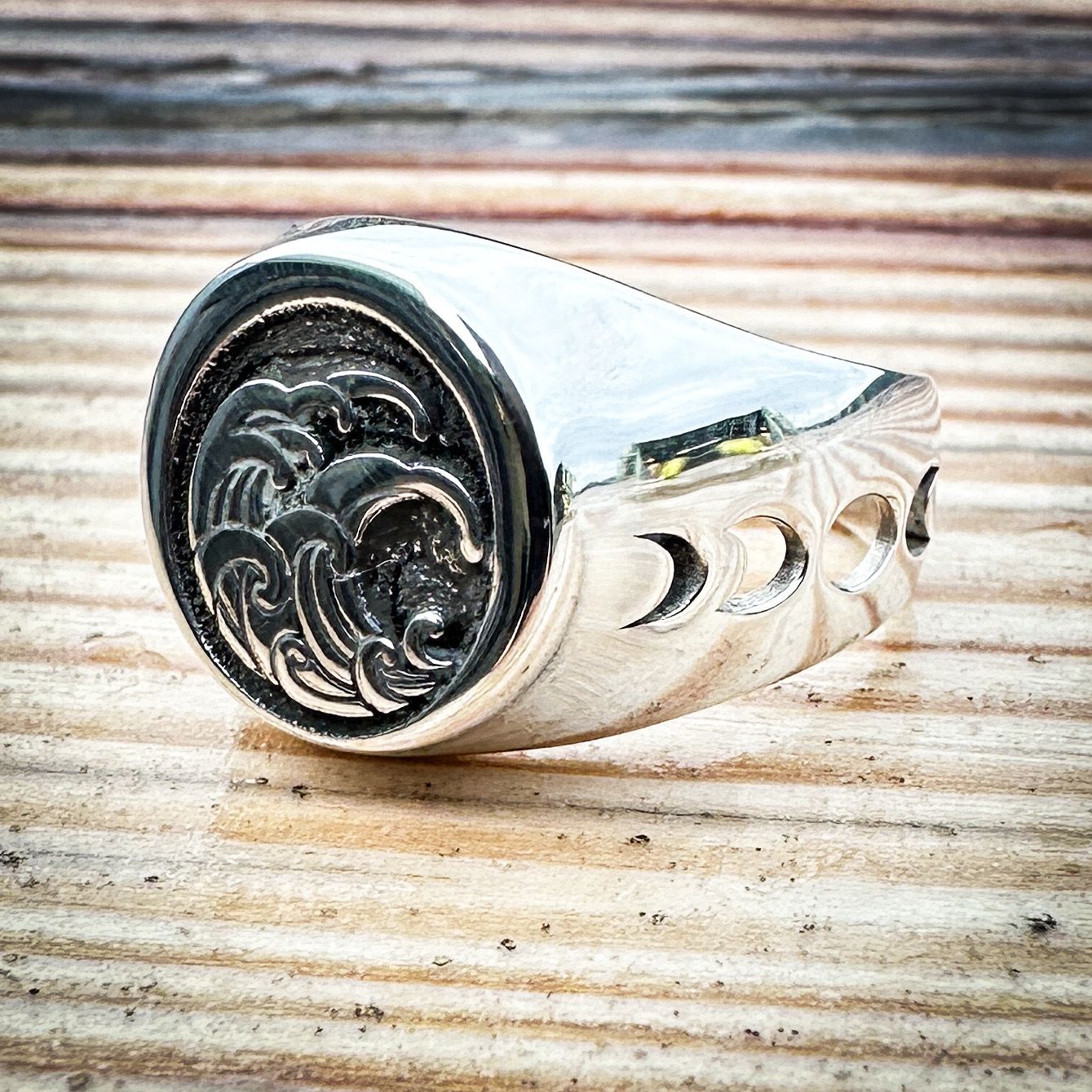 Wave Signet Ring size 8.5
