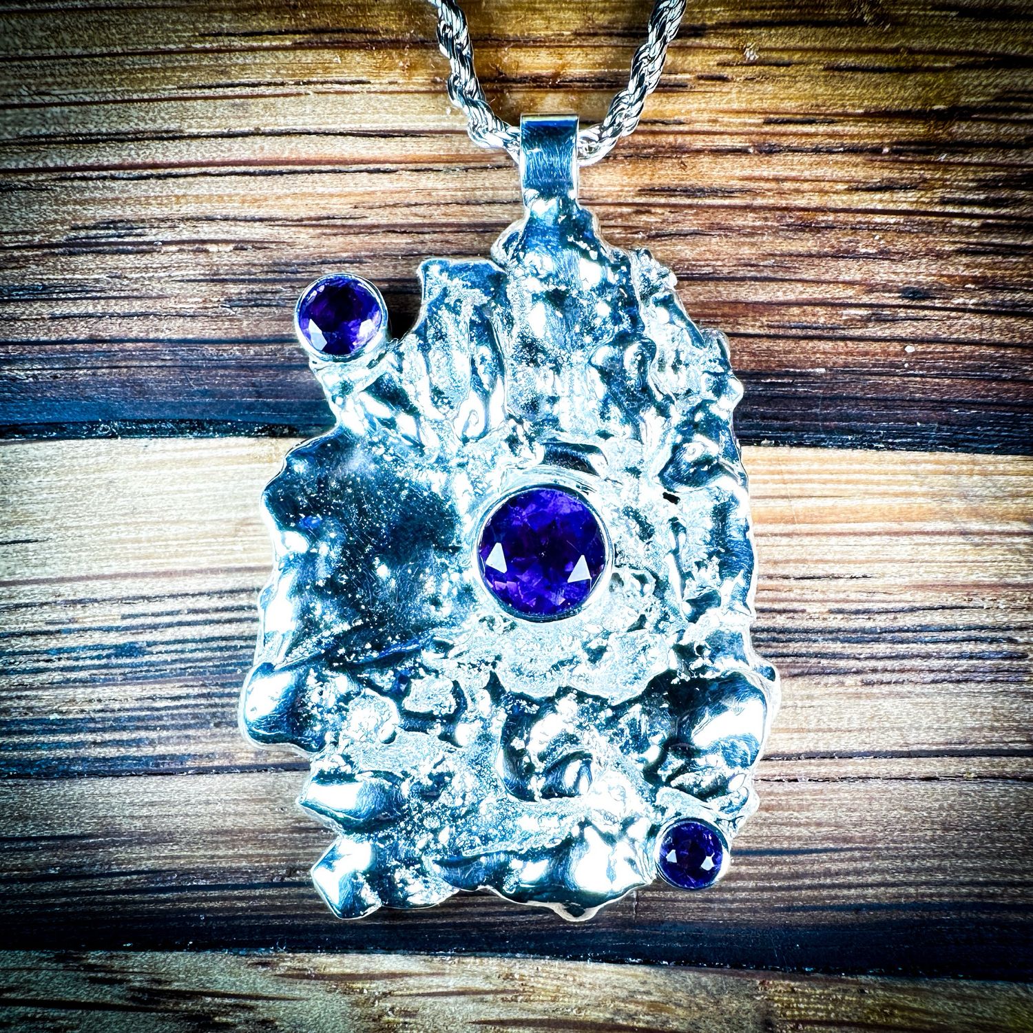 Reticulated amethyst Pendant