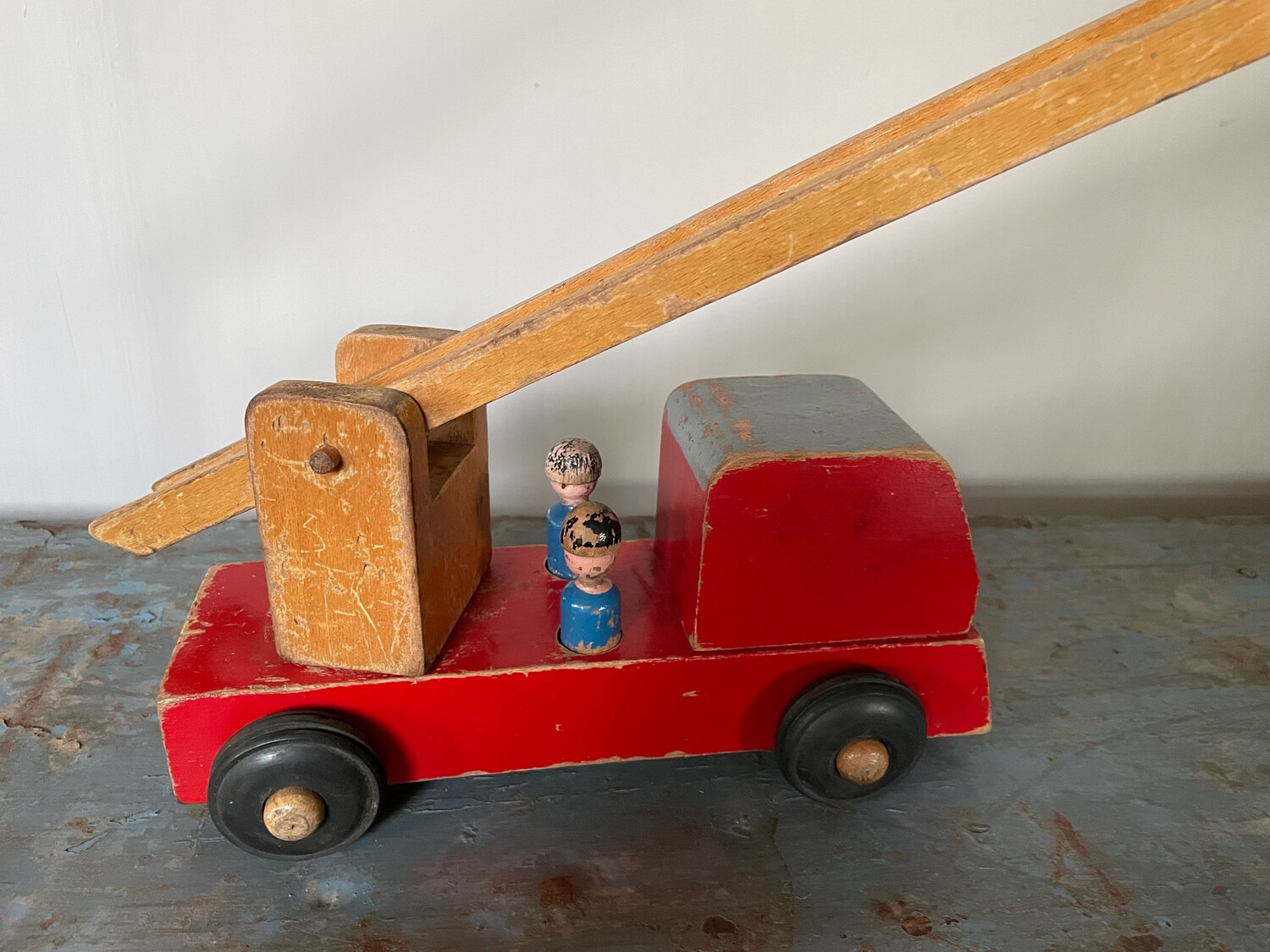 Houten brandweerauto