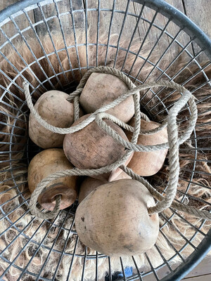 Oude houten drijvers