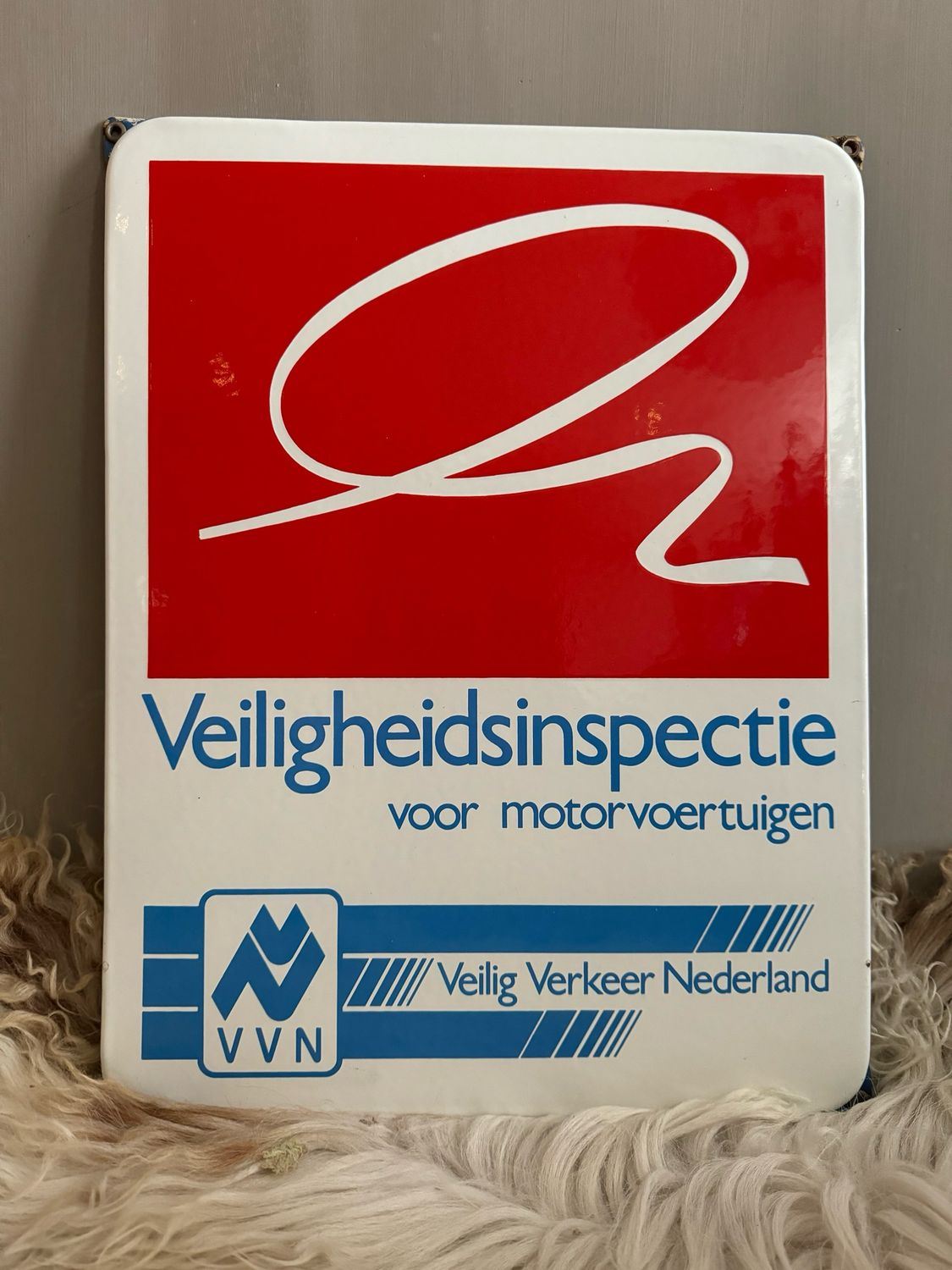 Emaille bord VVN