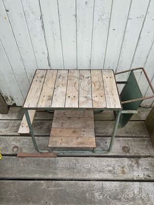 Bijzettafel