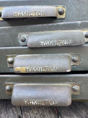 Hamilton letterbaklades