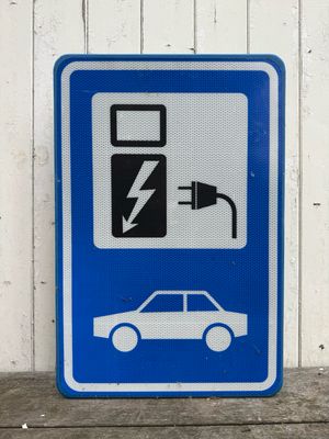 Verkeersbord oplaadpunt