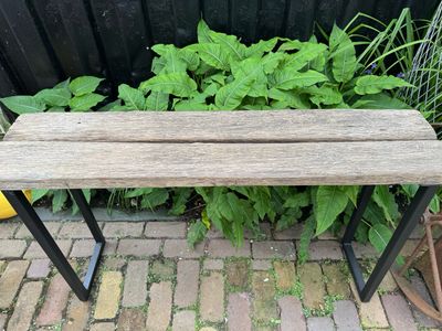 Sidetable