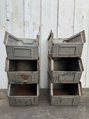 Magazijnbakjes