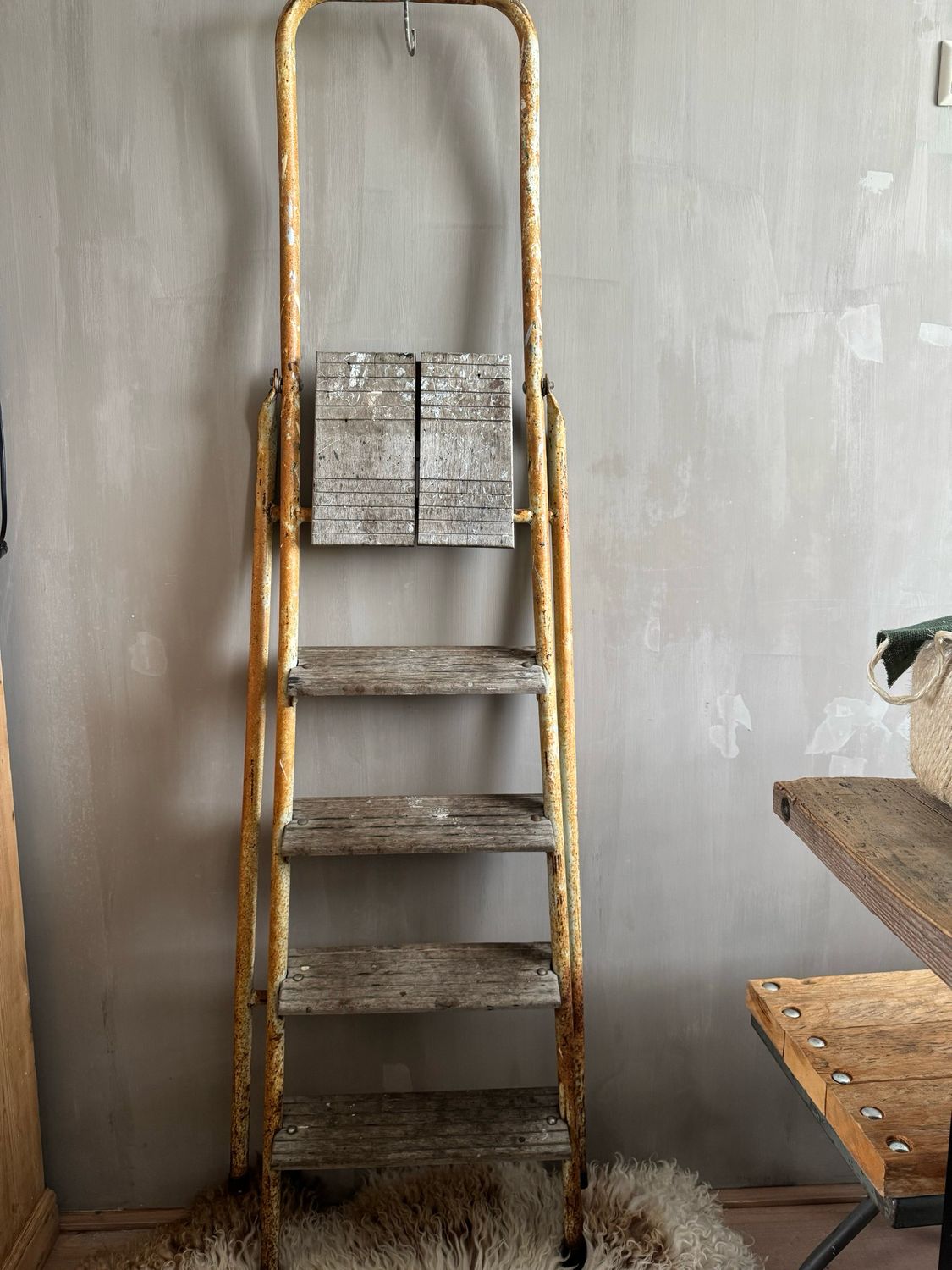 Verweerde huishoudtrap