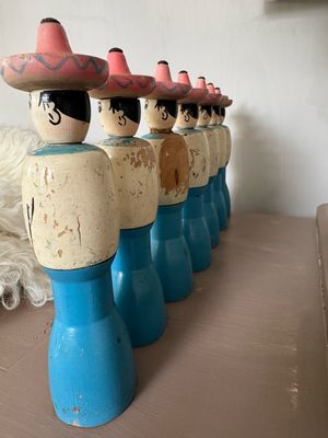 Houten kegel poppetjes