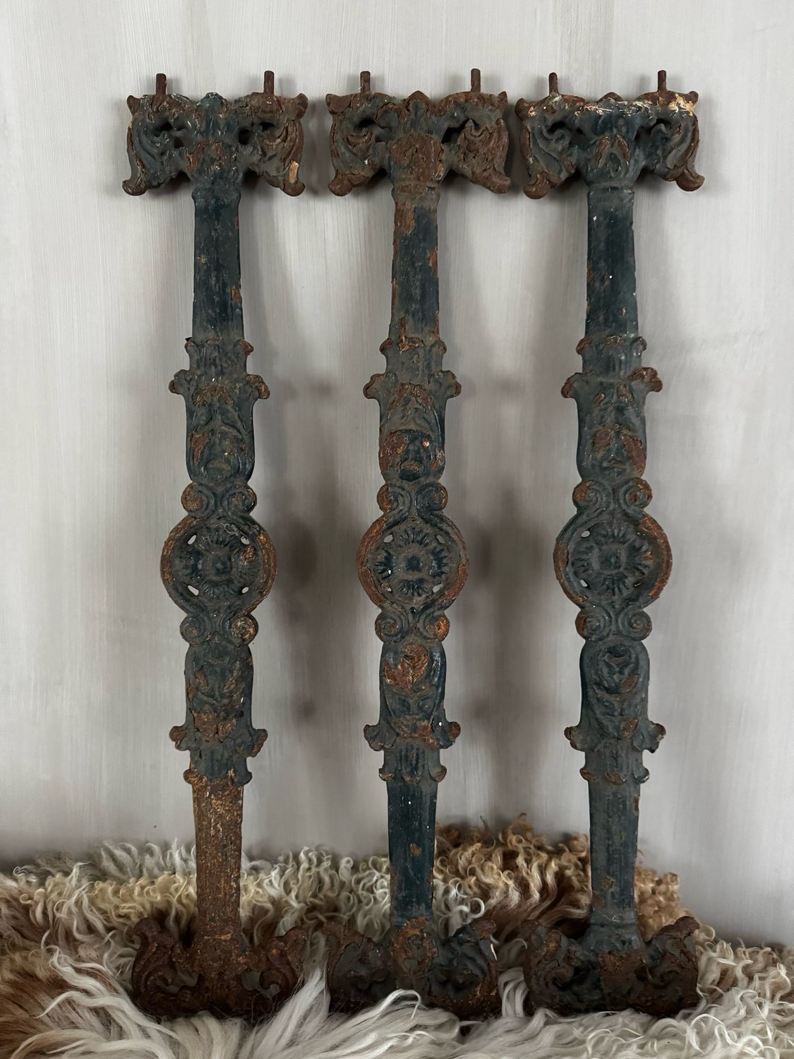 Antieke trapspijlen