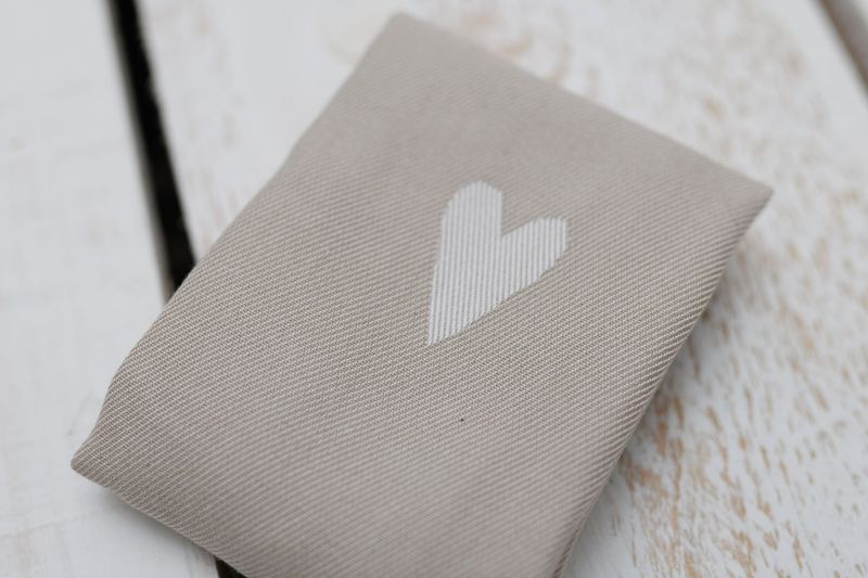 Serviette "Herz" (6 Stück - beige)