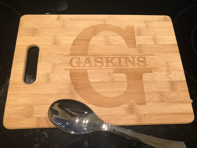 13.5" CLASSIC ENGRAVED CUTTING BOARD