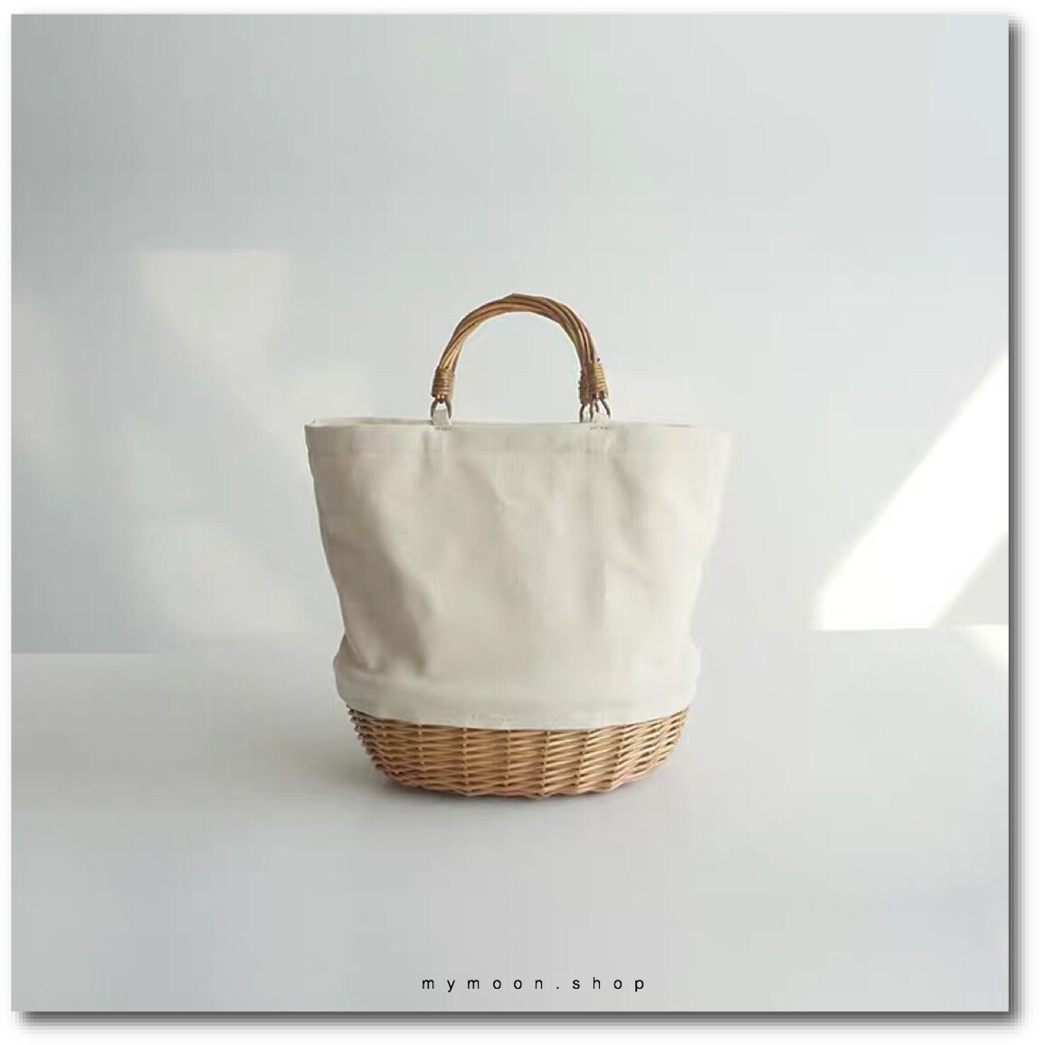 Willow Woven bag combination with fabric stitching 