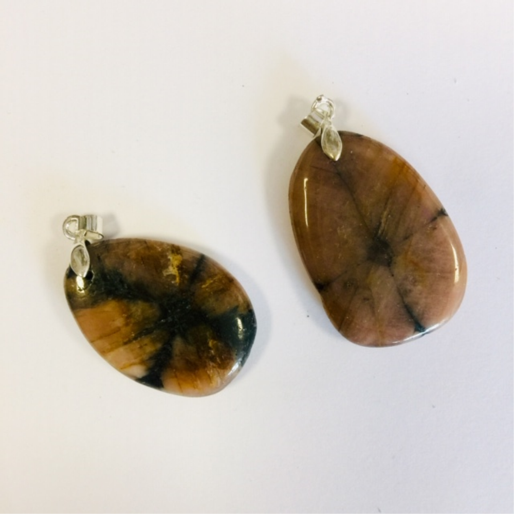 pendentif chiastolite