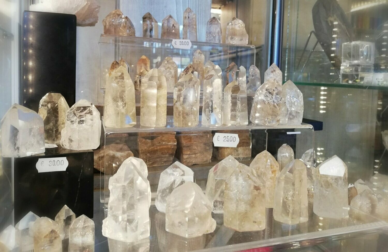 Cristal de roche à inclusions à partir de 10€