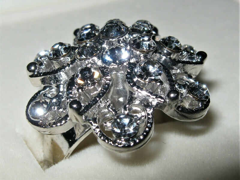 Inspirations Stainless Cluster Ring Heavyweight (sm) - women&#39;s