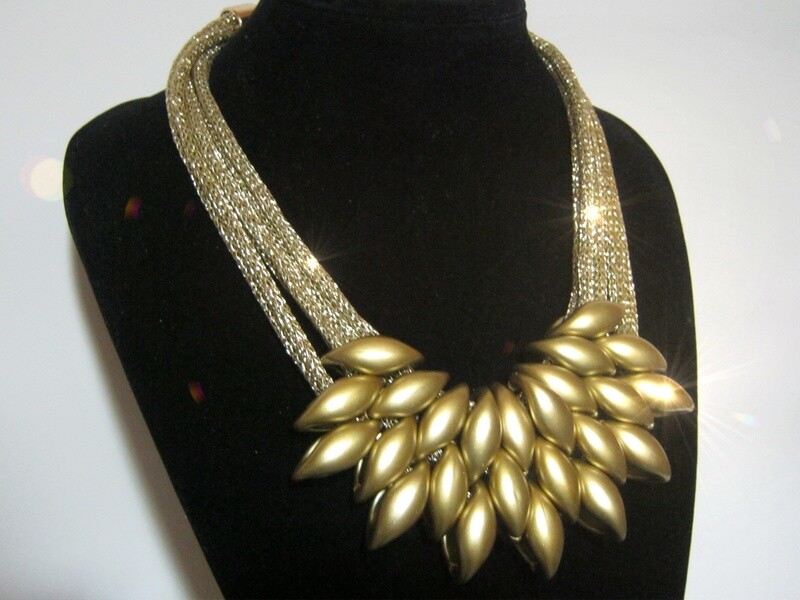 Chunky Choker Multi-Layer Necklace Goldplated - women&#39;s