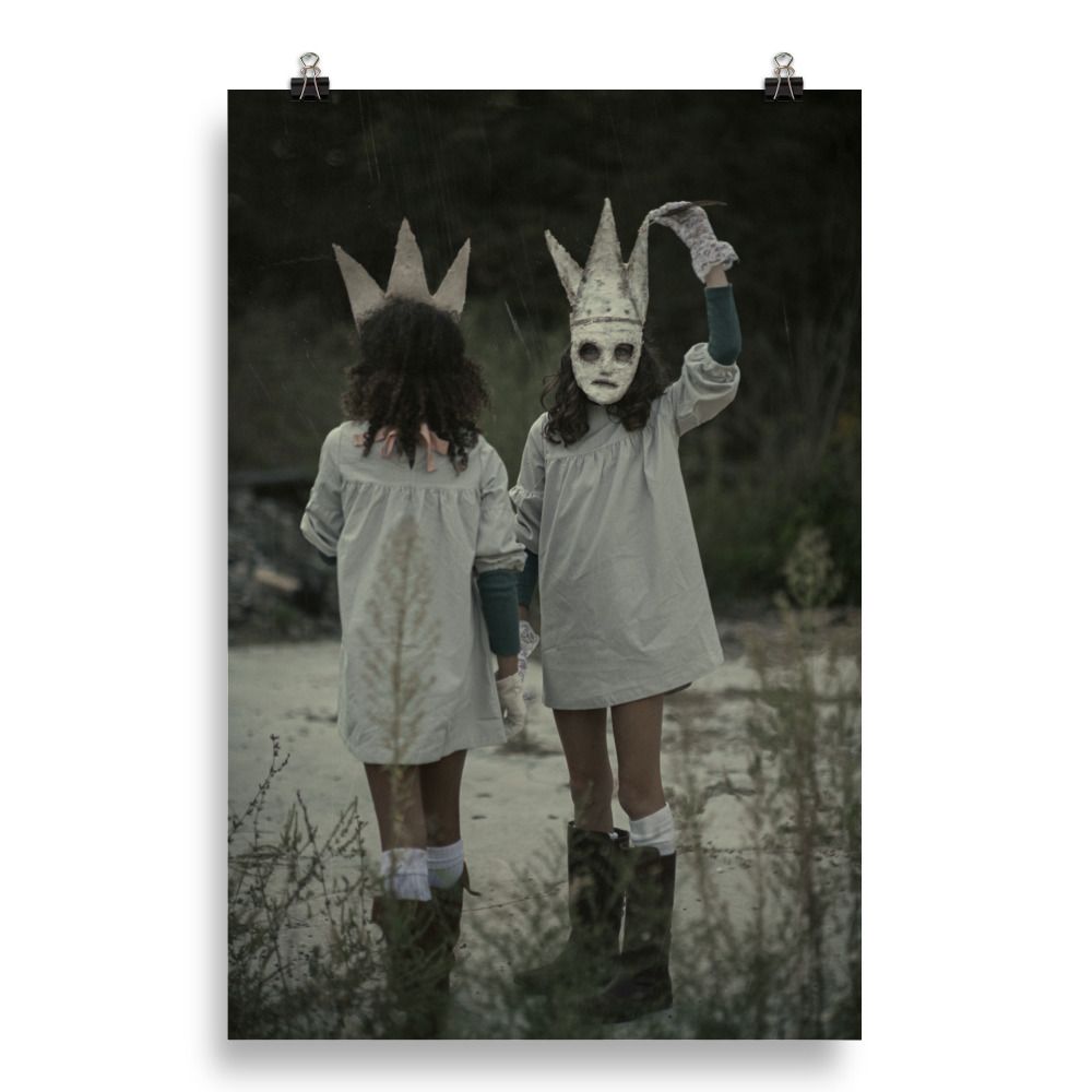 Don&#39;t Look - Photo paper poster