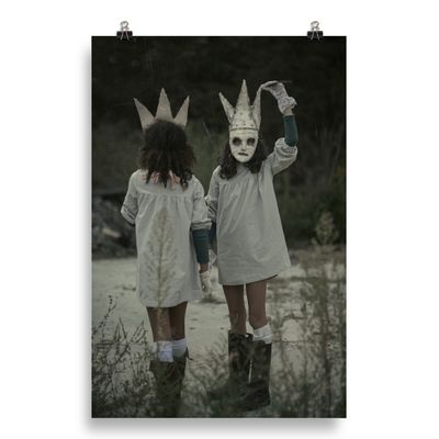 Don&#39;t Look - Photo paper poster