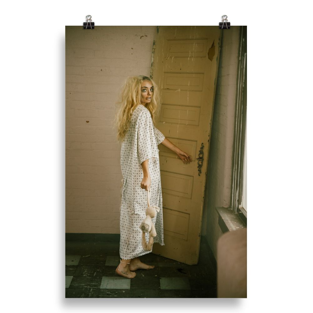 Alice&#39;s Door - Photo paper poster