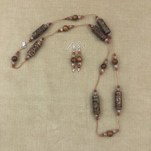 Cornelian, Agate, &amp; Moonstone Necklace Set