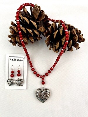 Glass & Pewter Necklace & Earring Set