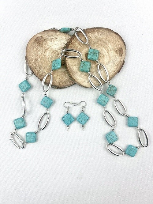 MAGNESITE & PEWTER NECKLACE & EARRING SET