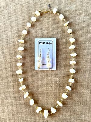 SHELL NECKLACE &amp; EARRING SET