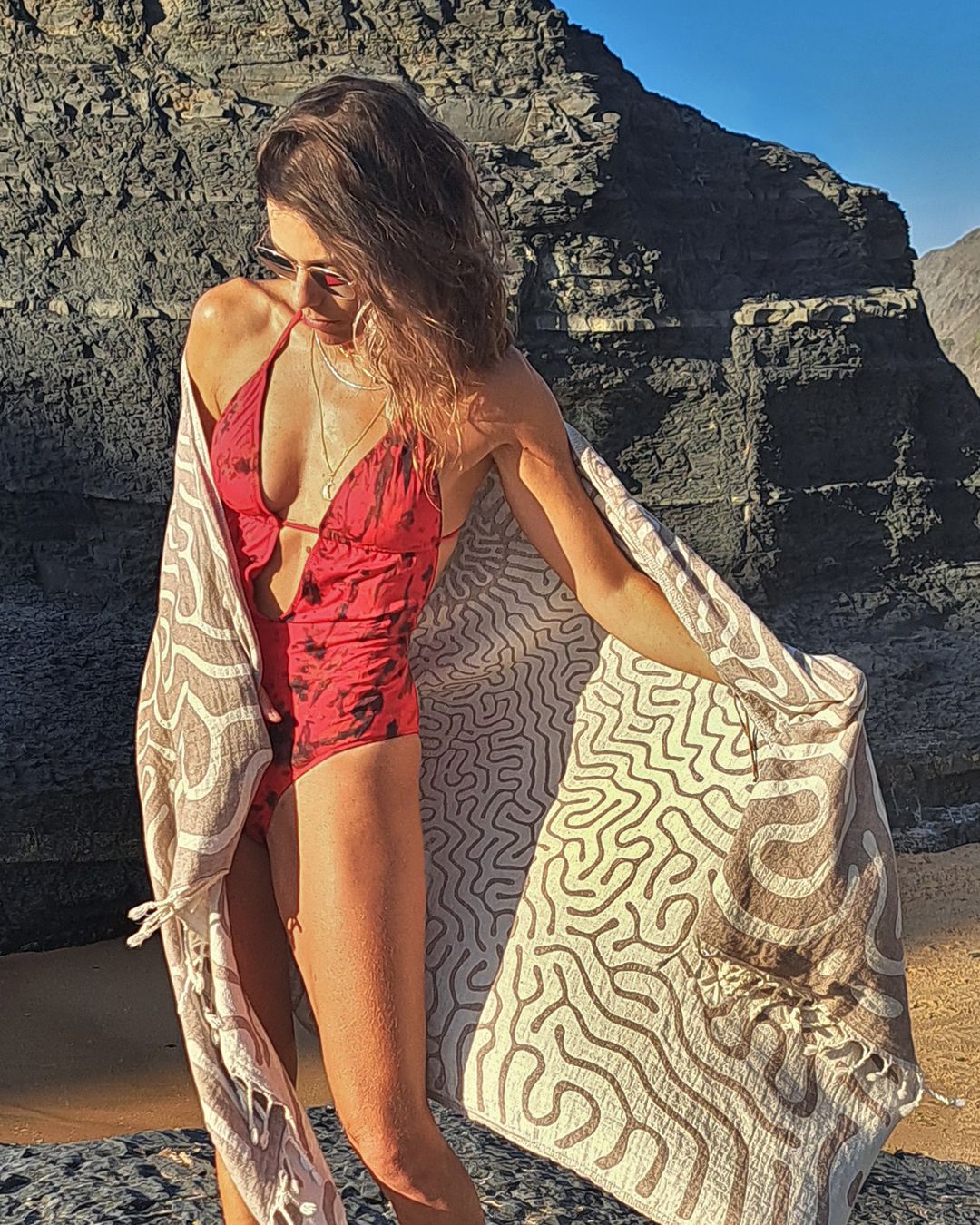 Turkish towel ( sand beige + off white)