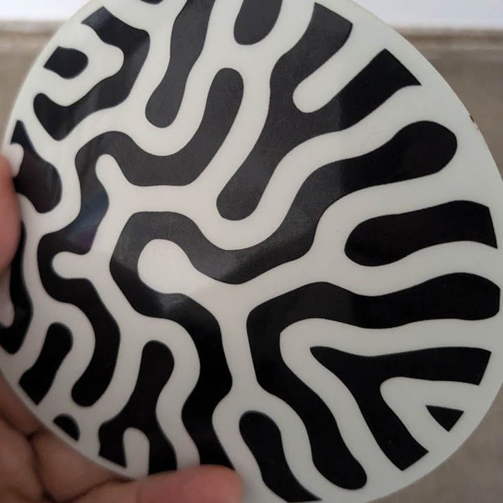 Glow in dark round sticker 4&quot;