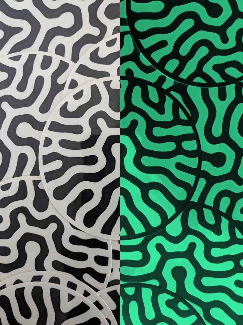 Glow in dark round sticker 4"