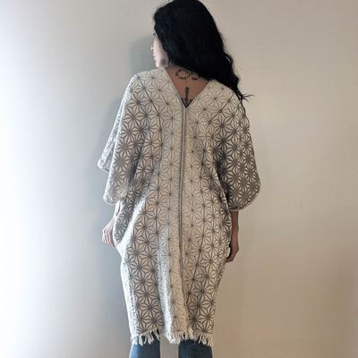Asanoha  poncho limited edition