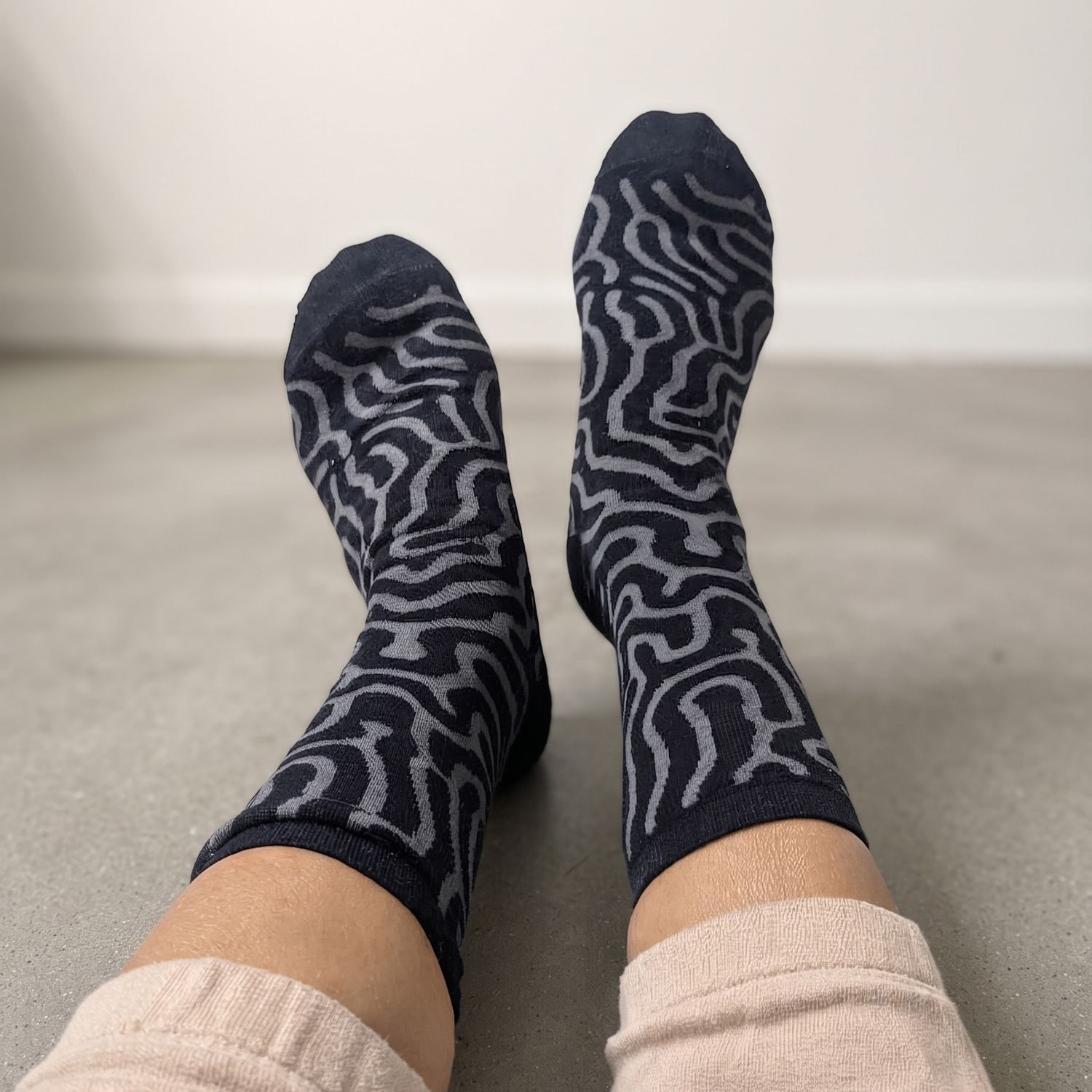 Socks charcoal and black