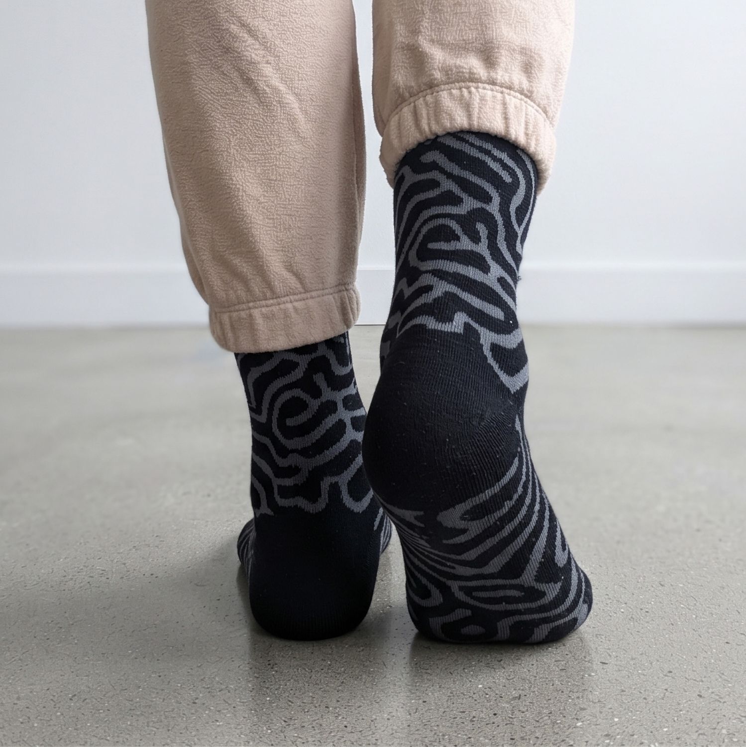 Socks charcoal and black